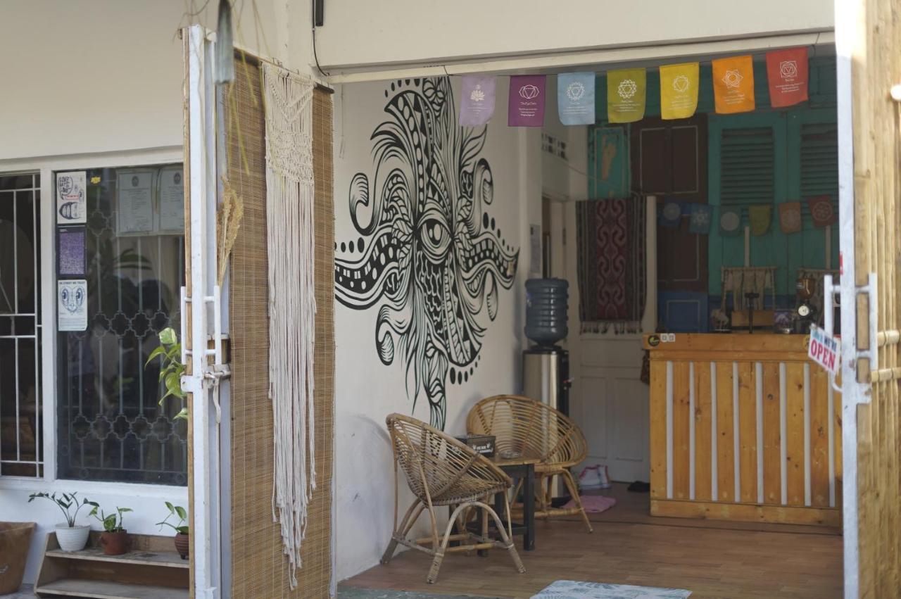 Oke Baik Hostel Yogyakarta Esterno foto