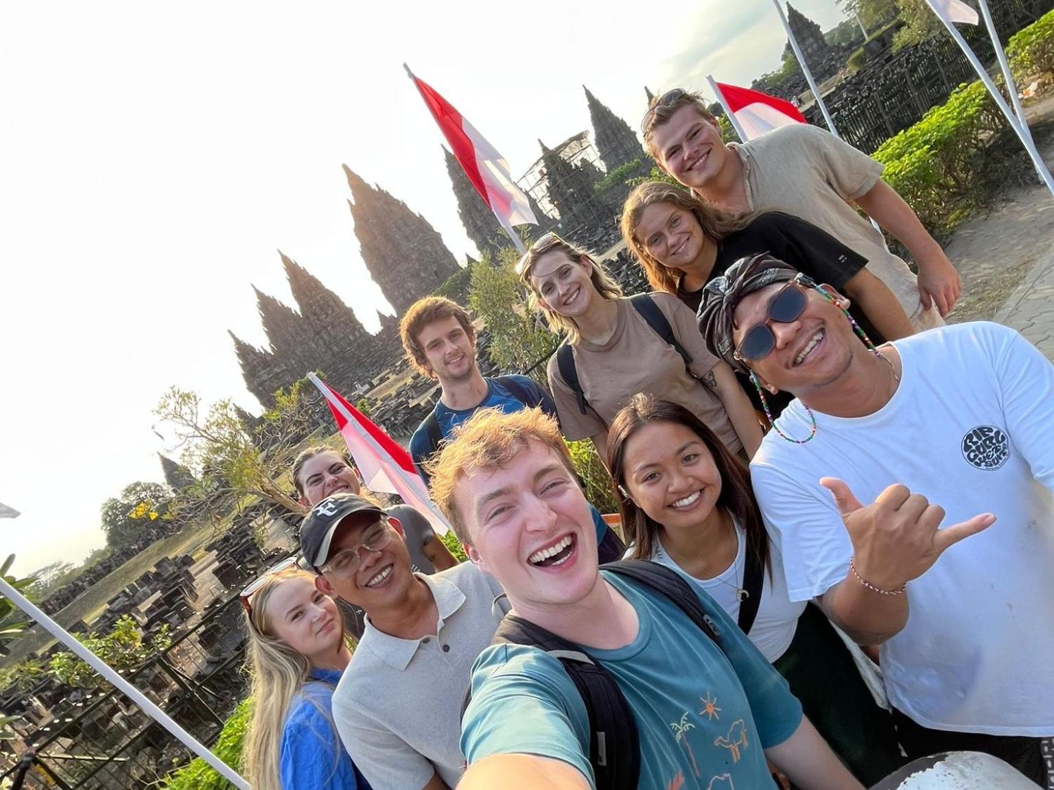 Oke Baik Hostel Yogyakarta Esterno foto