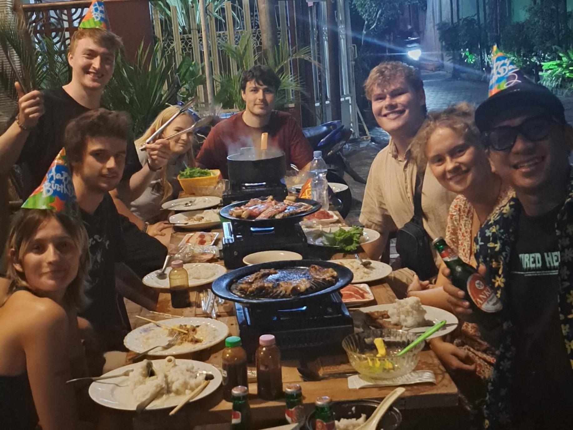 Oke Baik Hostel Yogyakarta Esterno foto