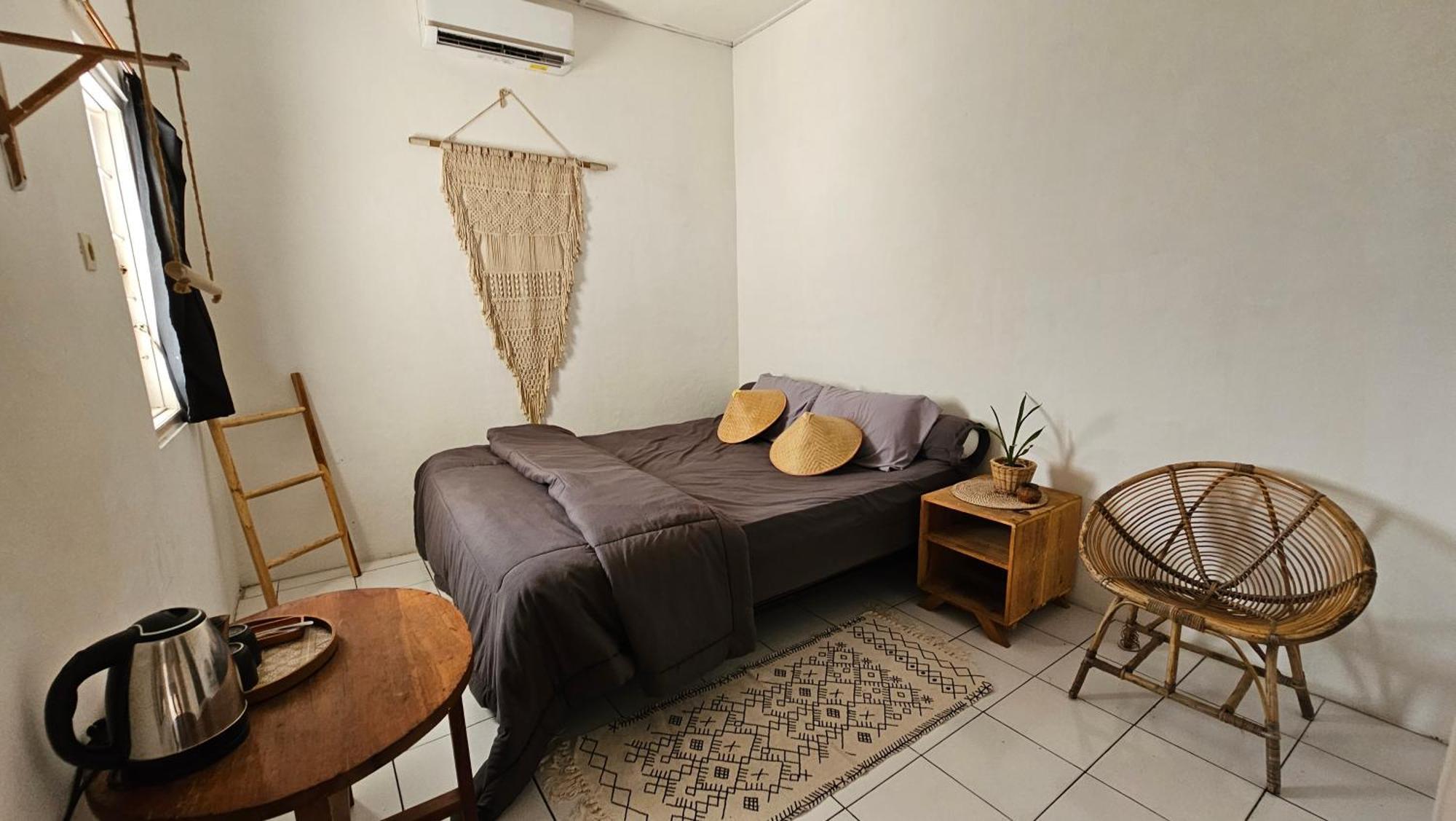 Oke Baik Hostel Yogyakarta Esterno foto