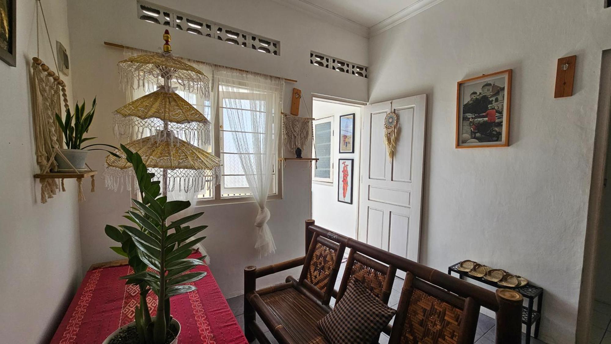 Oke Baik Hostel Yogyakarta Esterno foto