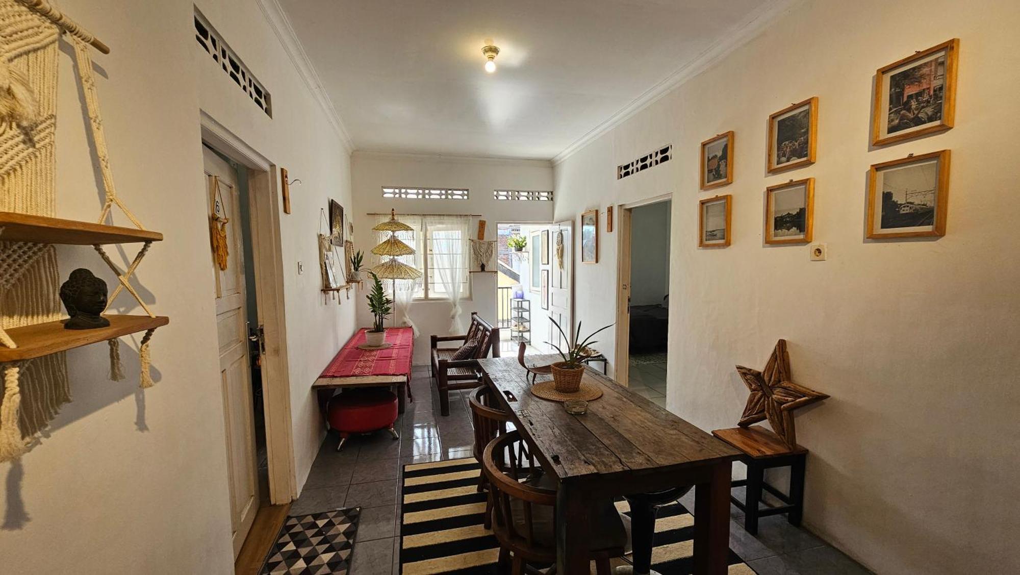 Oke Baik Hostel Yogyakarta Esterno foto