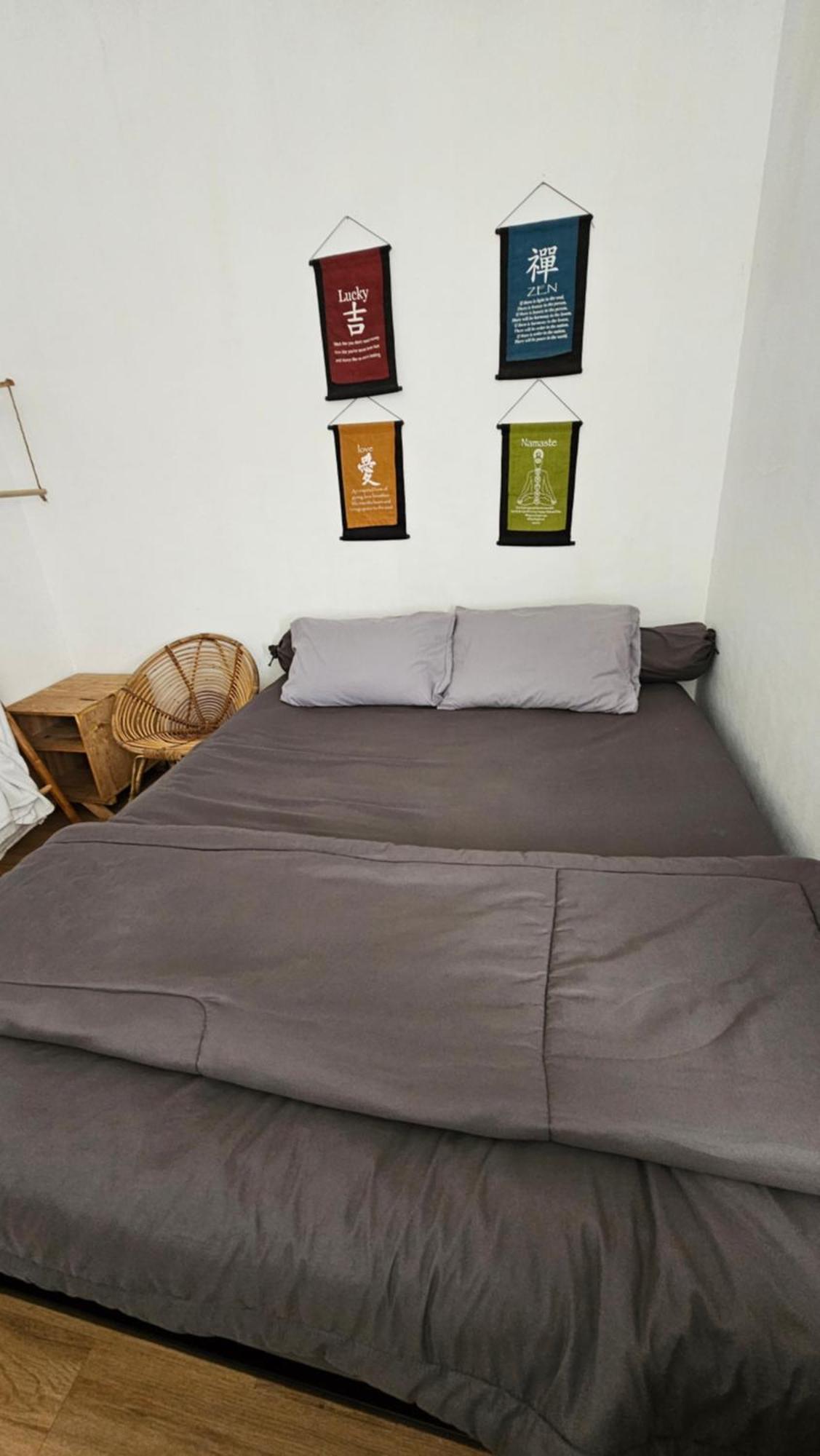 Oke Baik Hostel Yogyakarta Esterno foto